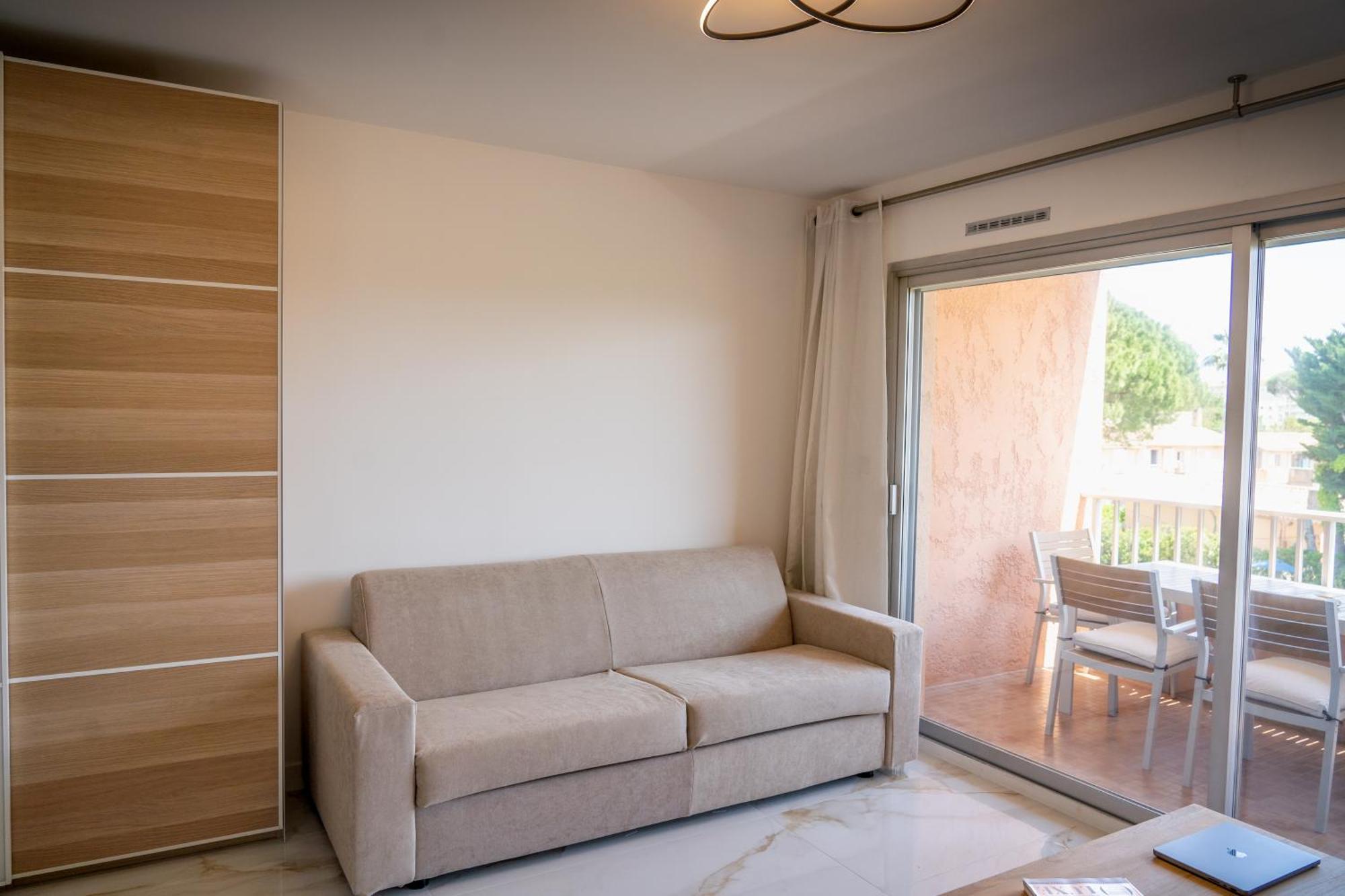 Eden Azur - Residence Hoteliere Golfe-Juan Cameră foto